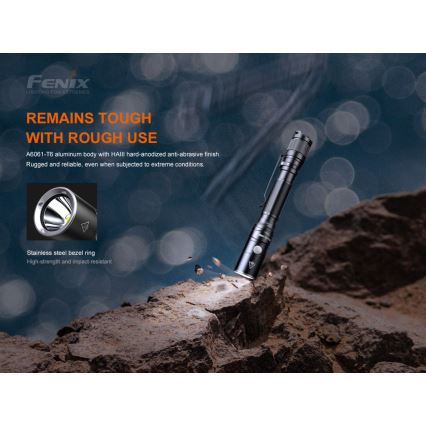 Fenix LD22V20 - Punjiva LED baterijska lampa, USB, IP66, 800 lm, 220 h rada