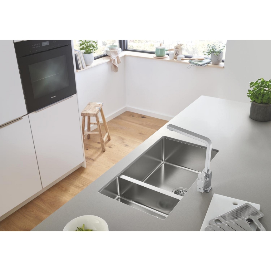 GROHE 31255000 - Kuhinjska slavina EUROCUBE sjajni hrom