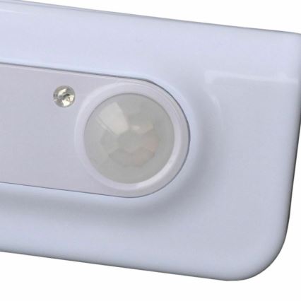 Grundig - LED noćno svetlo sa senzorom LED/3xAAA