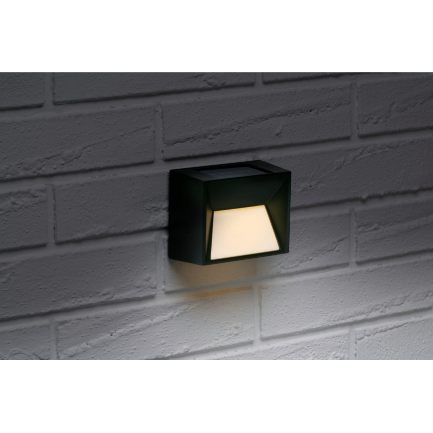 Grundig - LED solarno zidno svetlo LED/3,7V 500 mAh IP44
