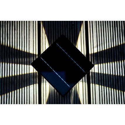 LED solarno zidno svetlo sa senzorom LED/2W/5V IP54 1300 mAh