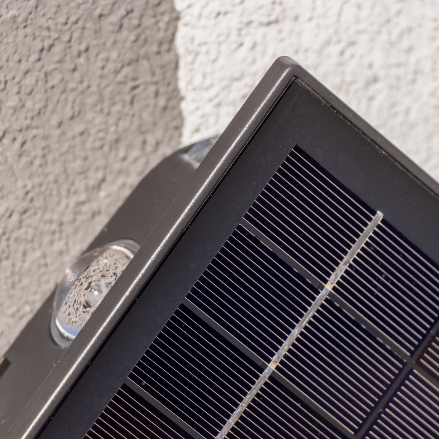 LED solarno zidno svetlo sa senzorom LED/2W/5V IP54 1300 mAh