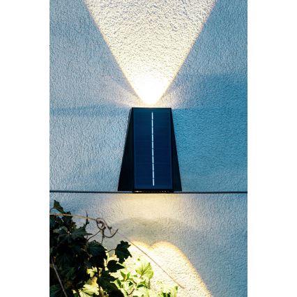 LED solarno zidno svetlo sa senzorom LED/2W/5V IP54 1300 mAh