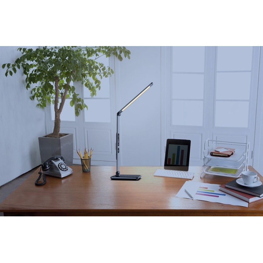 Prigušiva LED stona lampa LED/8,5W/230V sa bežičnim punjenjem, srebrna
