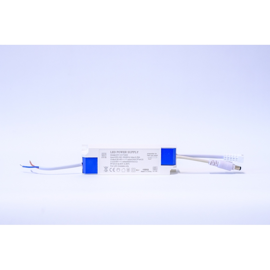 Immax NEO 07110K - LED prigušiva kupatilska ugradna lampa PRACTICO LED/24W/230V IP44 Tuya