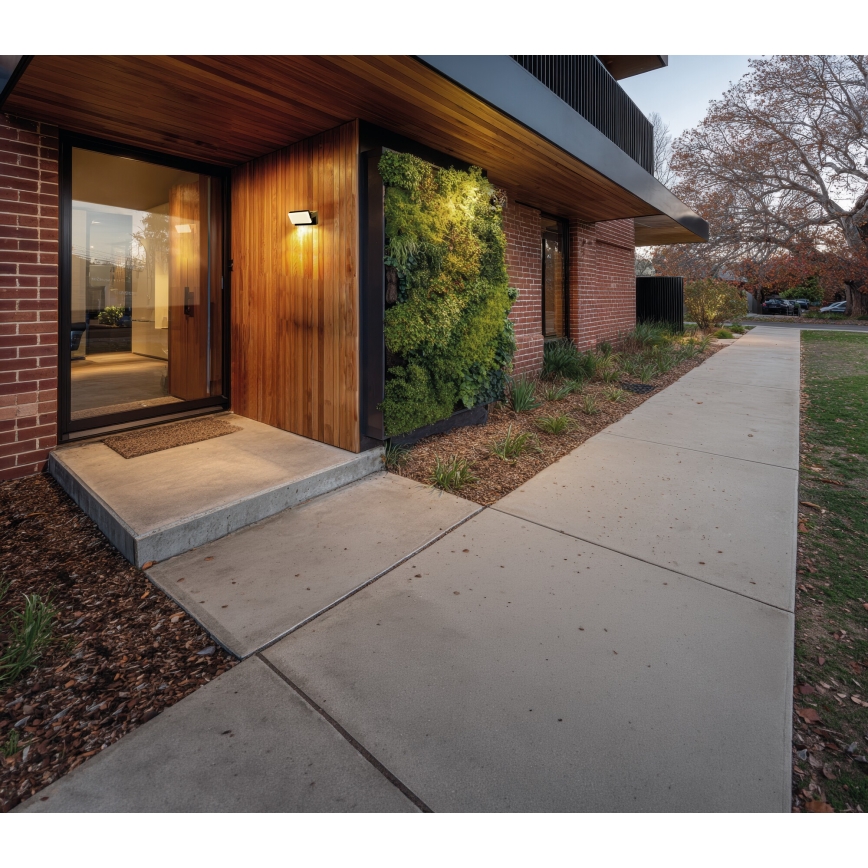 LED spoljna zidna svetiljka XERTO LED/20W/230V 3000/4000/6500K IP65 crna