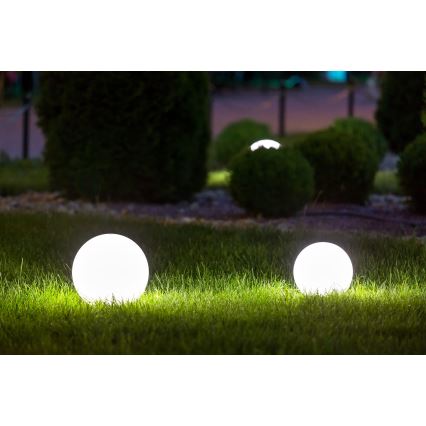 Spoljašnja lampa STONO 1xE27/15W/230V, prečnika 20 cm, IP65, bela