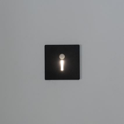 LED svetlo za stepenište sa senzorom pokreta i sumraka MAGNIK LED/1,7W/230V 2700/3300/3900/4600/5700K crno četvrtasto