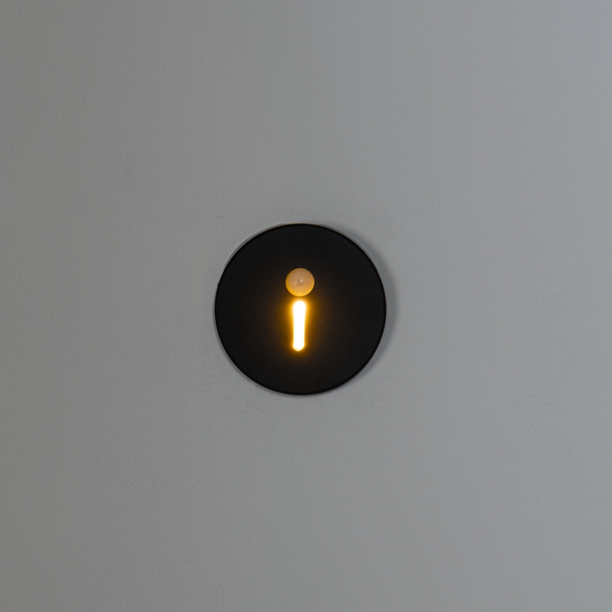 LED svetlo za stepenište sa senzorom pokreta i sumraka MAGNIK LED/1,7W/230V 2700/3300/3900/4600/5700K crno okruglo