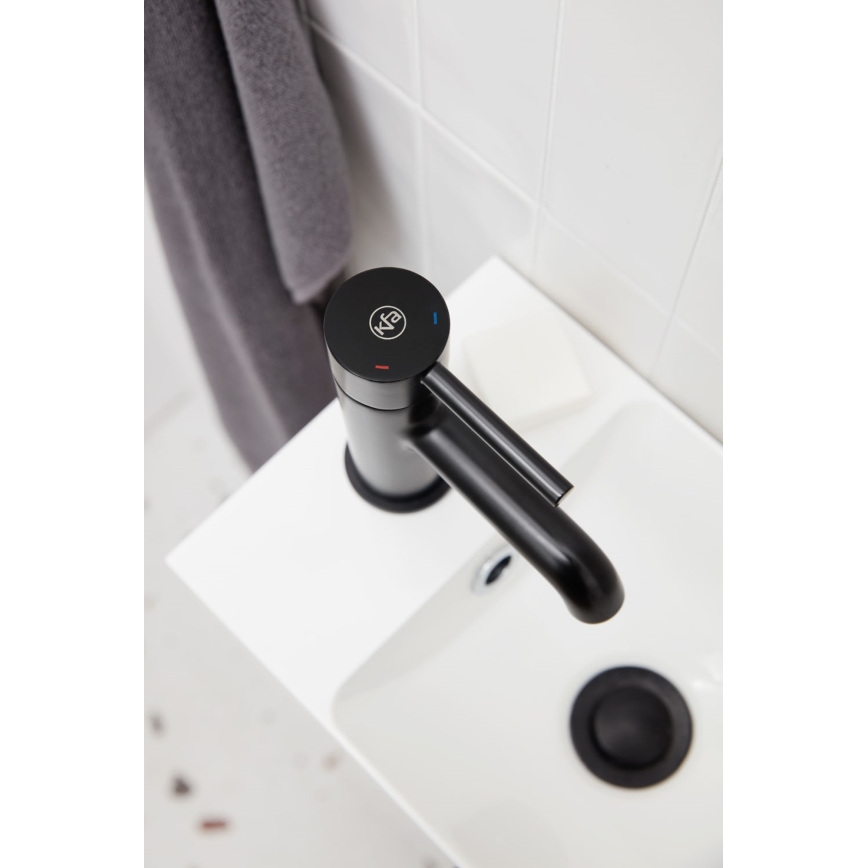 KFA Armatura 5032-815-81 - Slavina za umivaonik + odliv sa prelivom MOZA 15,2 cm mat crna