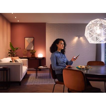 SET 2x LED prigušiva sijalica Philips Hue WHITE AMBIANCE E27/8,1W/230V 1000-20000K