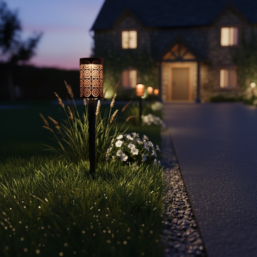Komplet od 4 LED solarne lampe DECOR, LED/1,2V, 150 mAh, 3000K, 39 cm, IP44, crne