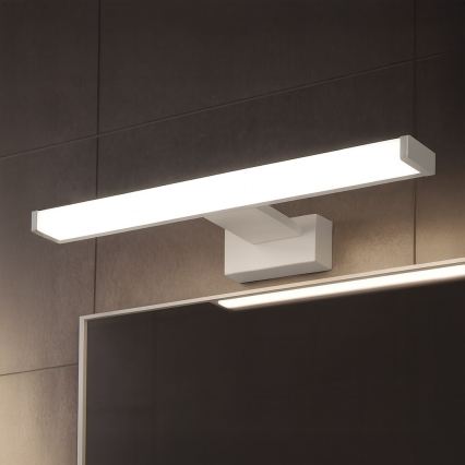 LED kupatilsko osvetljenje za ogledalo MIRORE LED/8W/230V 40 cm IP44 bela