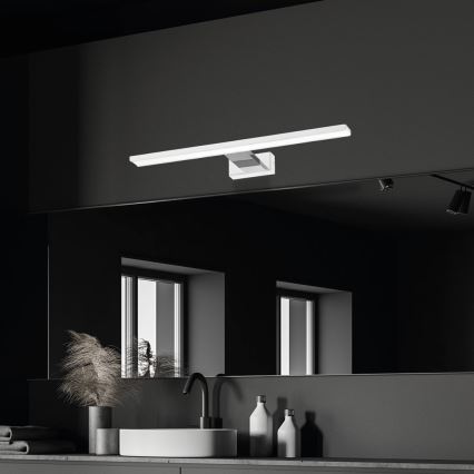 LED osvetljenje za kupatilsko ogledalo SHINE LED/13,8W/230V 60 cm IP44 bela/hrom