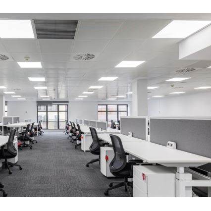 LED prigušiva panel za spušteni plafon CAPRI LED/25/36/40W/230V 3000/4000/5700K IP44 60x60 cm