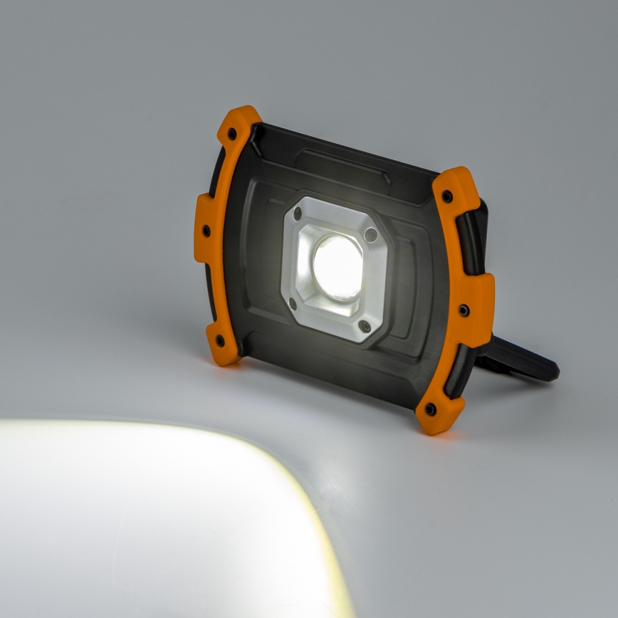 LED prigušiva punjiv reflektor LED/10W/5V USB 6500K IP44