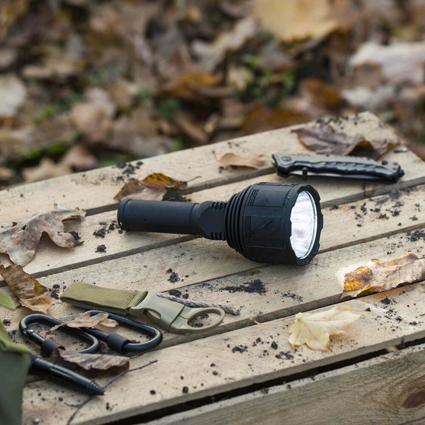 LED prigušiva punjiva baterijska lampa LED/30W/5V IPX7 3000 lm 4200 mAh
