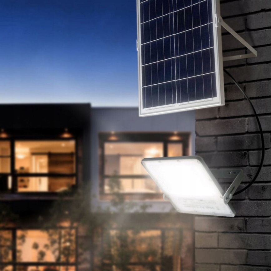LED prigušiva solarni reflektor LED/150W/3,2V 5000K 15000 mAh IP65 crna + daljinski upravljač