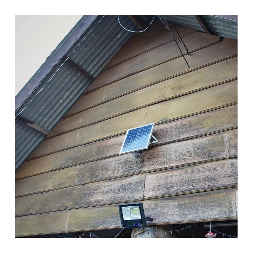 LED Prigušiva solarni reflektor LED/16W/3,2V 4000K IP65 10000 mAh + daljinski upravljač