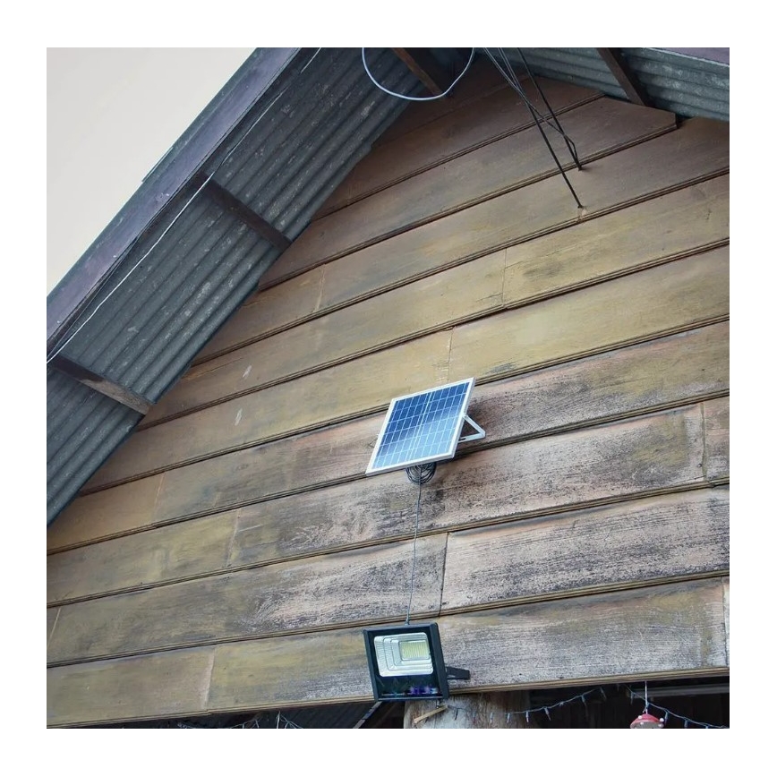 LED prigušiva solarni reflektor LED/20W/6,4V 4000K IP65 10000 mAh + daljinski upravljač