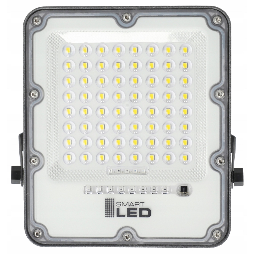 LED prigušiva solarni reflektor LED/50W/3,2V 5000K 6000 mAh IP65 crna + daljinski upravljač