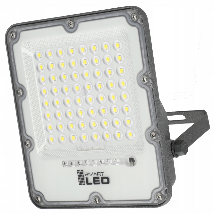 LED prigušiva solarni reflektor LED/50W/3,2V 5000K 6000 mAh IP65 crna + daljinski upravljač