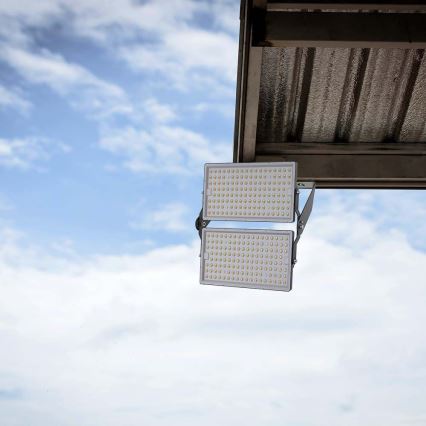 LED reflektor LED/500W/230V 4000K IP65