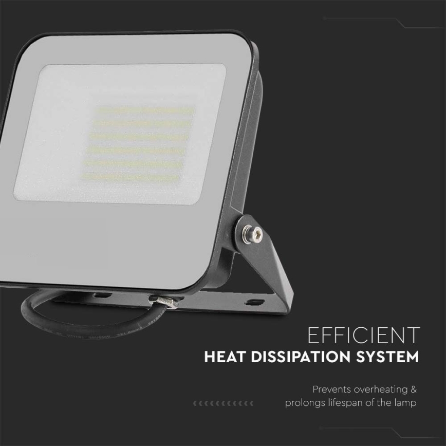 LED reflektor LED/50W/230V 4000K IP65 crna