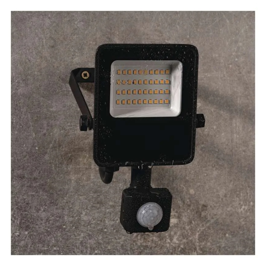 LED reflektor sa senzorom VISIO LED/20W/230V 4000K IP65