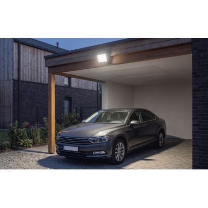 LED Reflektor TAMBO EVO LED/50W/230V 4000K IP65 crna