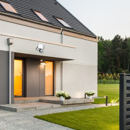 LED reflektor za spoljašnju upotrebu sa senzorom LED/10W/230V 5000K IP44