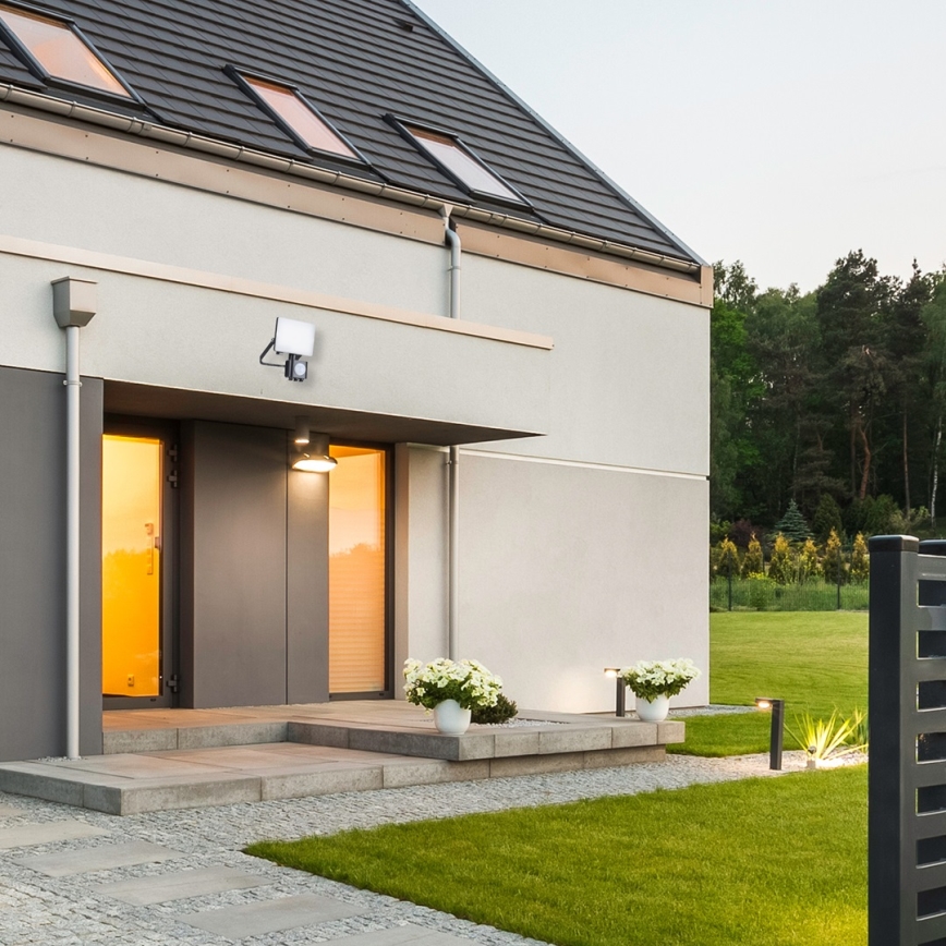 LED reflektor za spoljašnju upotrebu sa senzorom LED/10W/230V 5000K IP44