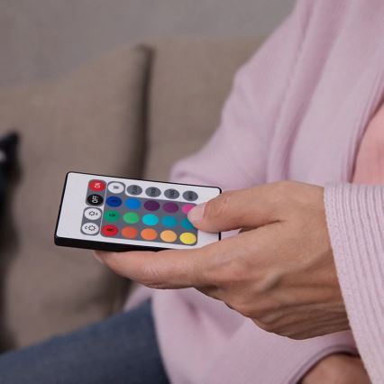 LED RGB prigušiva sijalica RETROFIT E14/4,5W/230V 2700K + daljinski - Osram