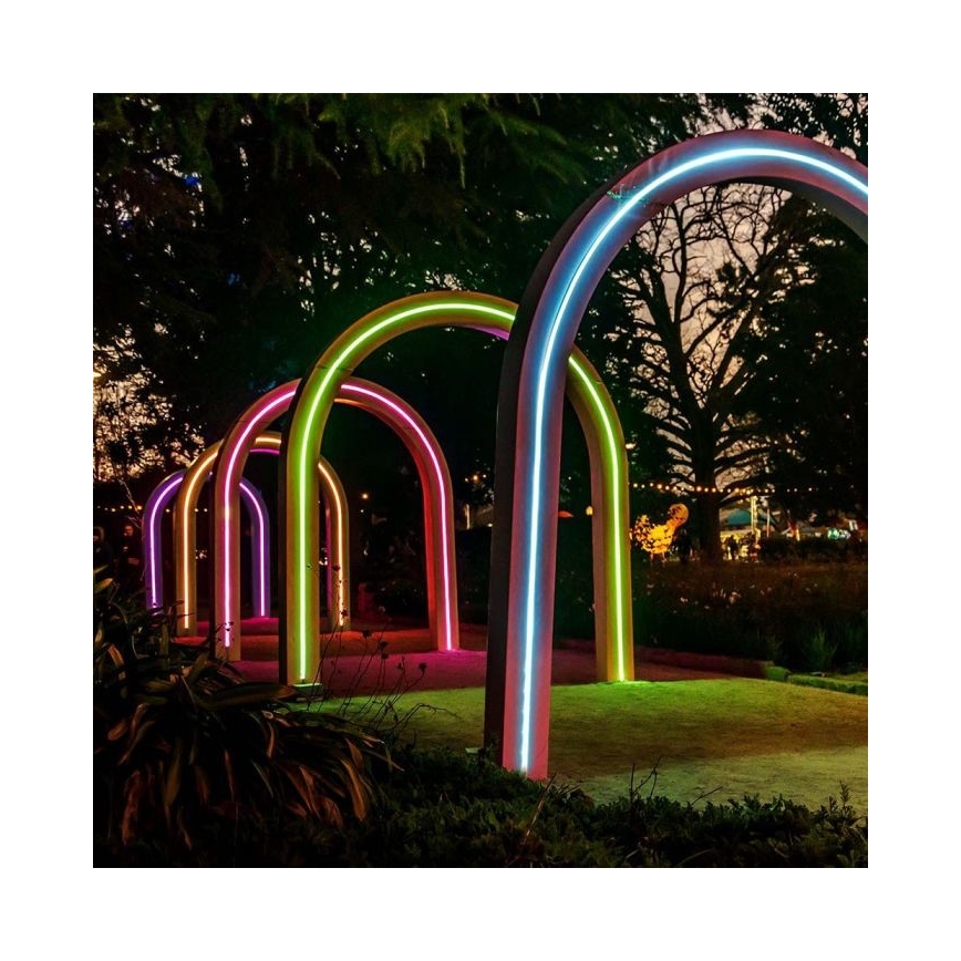 LED RGB prigušiva solarna traka LED/1,2W/3,7V IP67 5m + daljinski upravljač