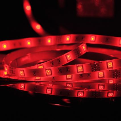 LED RGB prigušiva traka 5m LED/18W/12V IP20 + daljinski upravljač