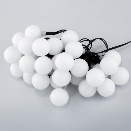 LED RGB solarni lanac PARTY 30xLED/1,2V 400 mAh 3,9 m IP44