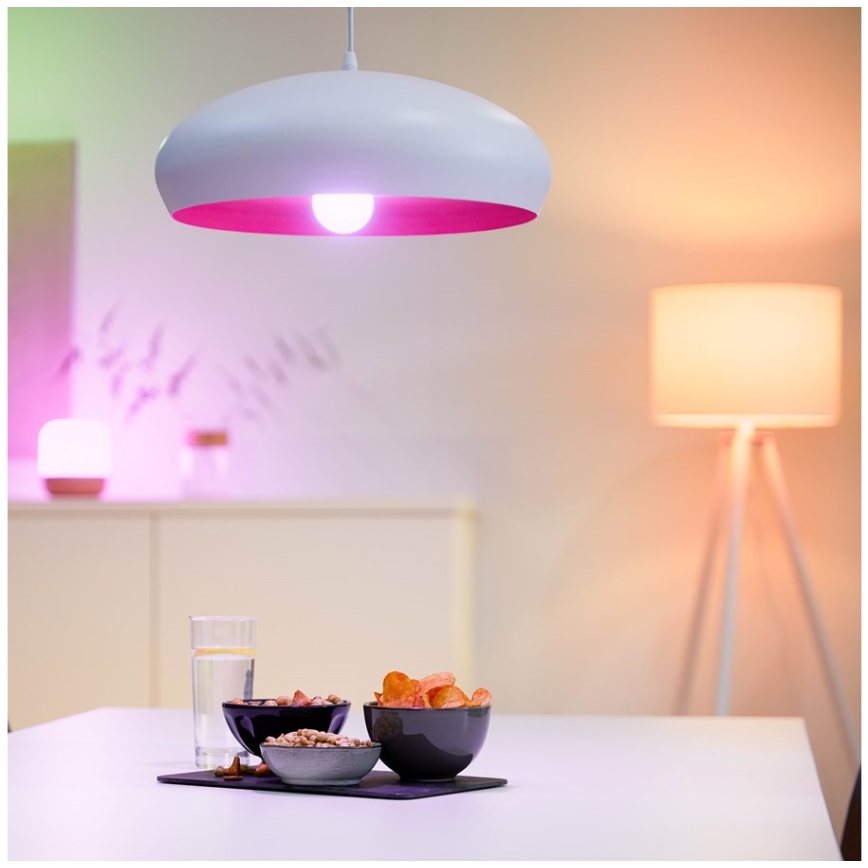 LED RGBW prigušiva sijalica A60 E27/8,5W/230V 2200-6500K CRI 90 Wi-Fi + daljinski upravljač - WiZ