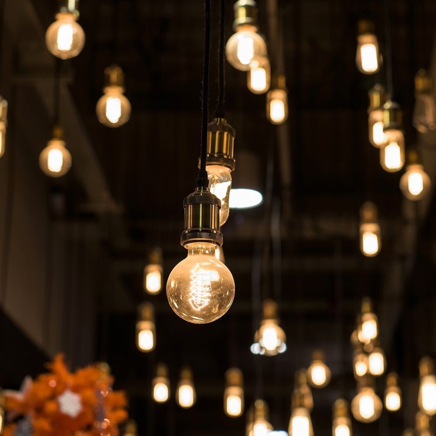 LED sijalica FILAMENT G125 E27/6W/230V 1800K