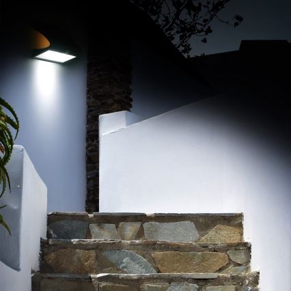 LED solarno svetlo sa senzorom pokreta i sumraka LED/6,8W/4000 mAh 3,7V IP65