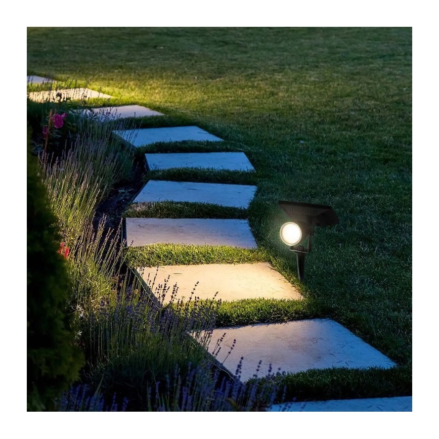 LED solarna svetiljka SPIKE LED/2W/5,5V IP65 3000K 1200 mAh