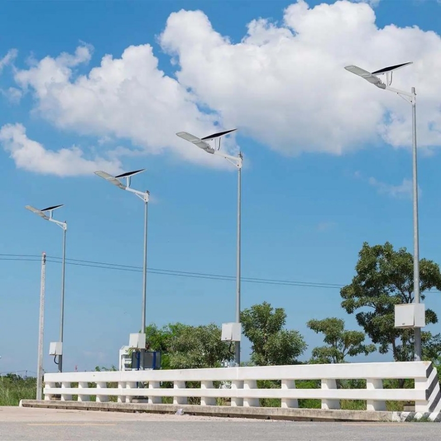 LED prigušiva solarna ulična lampa SAMSUNG CHIP LED/50W/6,4V 4000K IP65 30000 mAh + daljinski upravljač