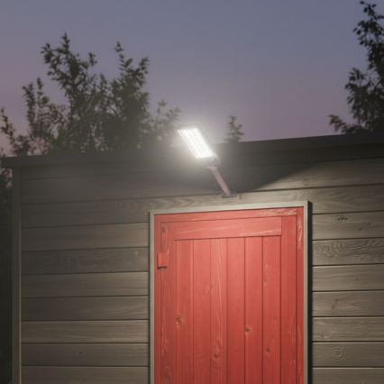 LED prigušiva solarna ulična lampa sa senzorom VENICE LED/200W/3,2V 12000 mAh IP65 crna + daljinski upravljač