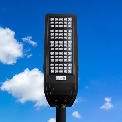 LED solarna ulična lampa VIA 200W/20000 mAh 3,2V 6000K IP54 + daljinski upravljač