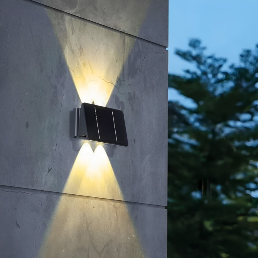 LED solarno zidno svetlo 4xLED/1,5W/3,7V 1500 mAh IP54 crno