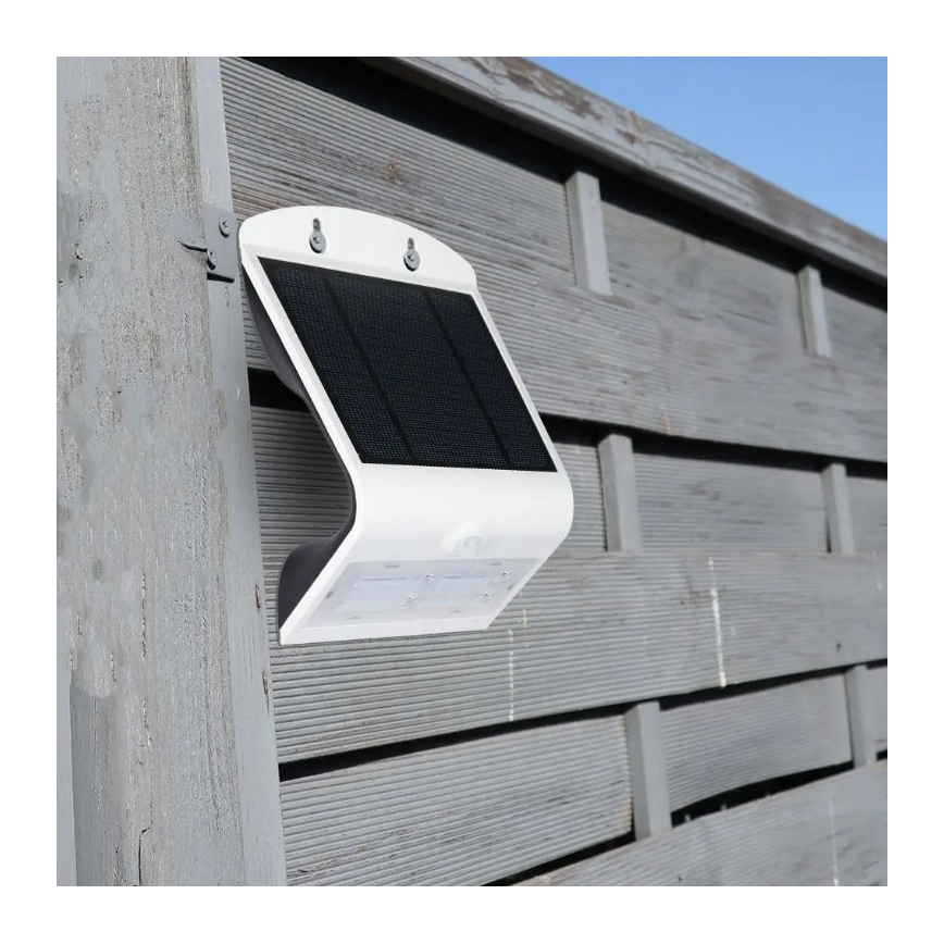 LED solarno zidno svetlo sa senzorom LED/3W/3,7V 3000/4000K IP65 2000 mAh belo