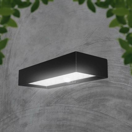 LED solarno zidno svetlo sa senzorom LED/6W/3,7V IP65 4000K 3000 mAh crno