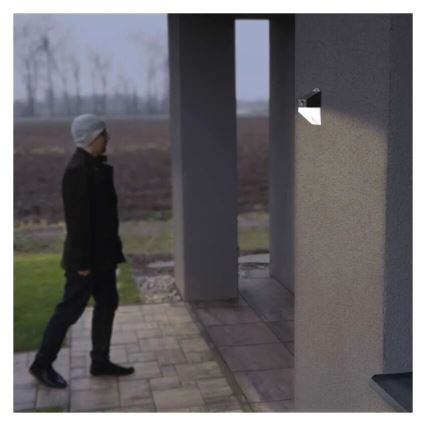 LED solarno zidno svetlo sa senzorom LUMI LED/3,7W IP65 crna