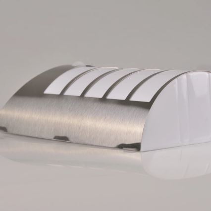 LED solarno zidno svetlo sa senzorom SAFFO LED/3,7V 2000 mAh IP44