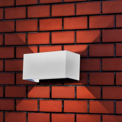 LED spoljašnja zidna svetiljka LED/24W/230V 3000K IP65 bela