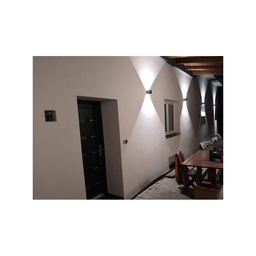 LED Spoljašnje zidno svetlo LED/12W/230V IP54 belo